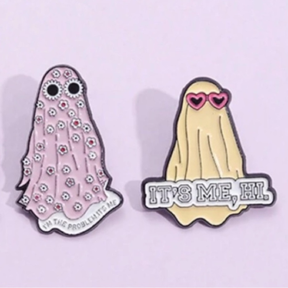 SET OF 2 ANTI-HERO GHOST PINS ITS ME HI IM THE PROBLEM ITS ME - TAYLOR PIN